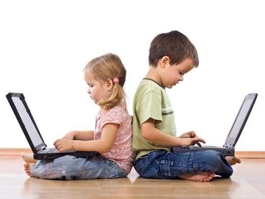 How to Keep Your Kids Safe Online?